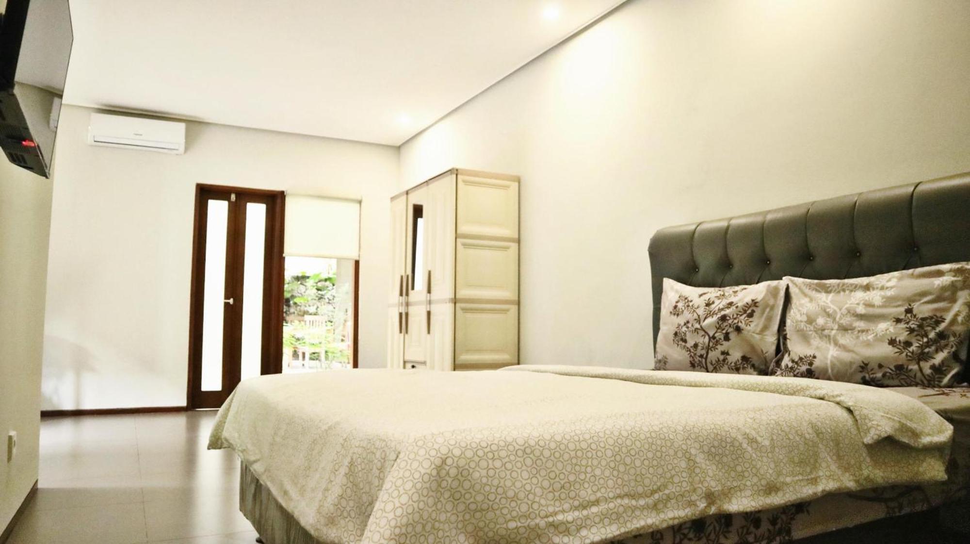 Proven Living Hotel Bandung Eksteriør billede