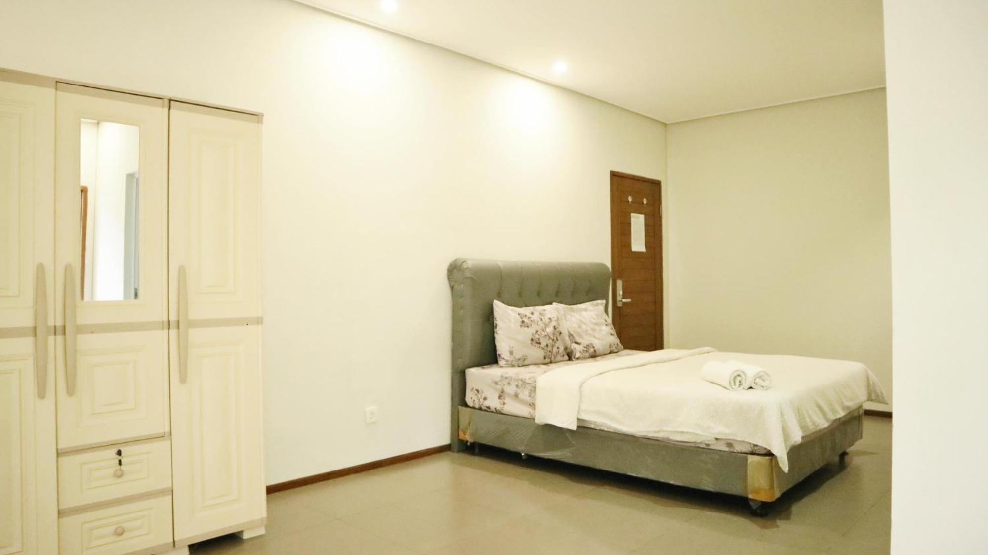 Proven Living Hotel Bandung Eksteriør billede